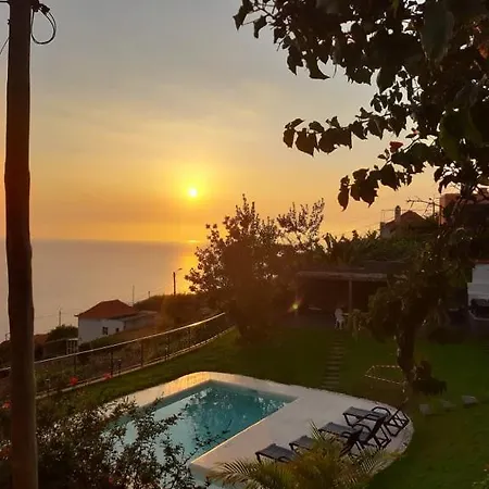 Vendégház Casa Velha D Fernando E Casa Avo Augusta Ribeira Brava