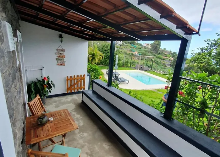 Casa Velha D Fernando E Casa Avo Augusta