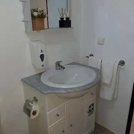 Konukevi Casa Velha D Fernando E Casa Avo Augusta