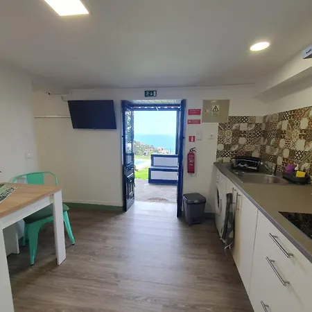Casa Velha D Fernando E Casa Avo Augusta Ribeira Brava