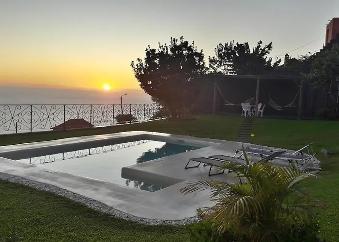 Casa Velha D Fernando E Casa Avo Augusta