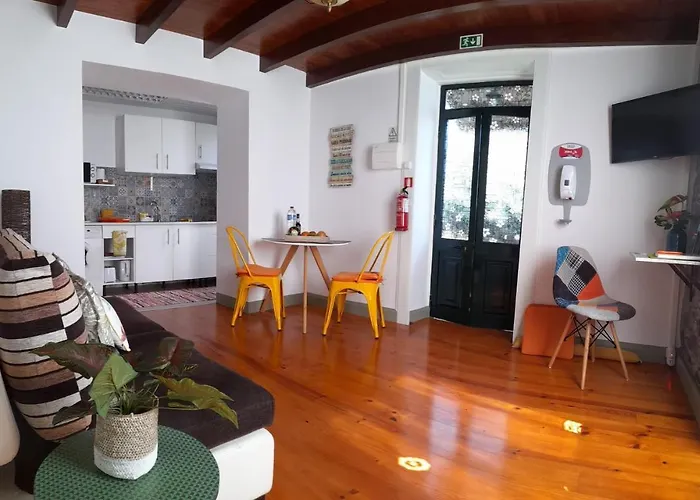 Casa Velha D Fernando E Casa Avo Augusta